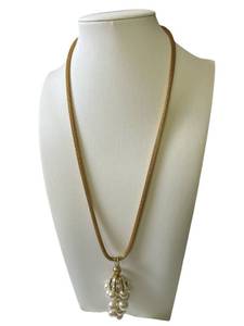 Nice Vintage 1950s-1960s Faux Pearl Pendant with Gold Mesh Chain Necklace (20 Long) - Shipping Available