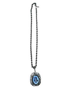 Vintage 24 Whiting Davis Silver Tone Floral Indigo Cameo Pendant Necklace (No Precious Metals) - Shipping Available