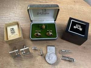 Vintage Cuff Links Lot including 120 14KT Gold Cuff Links - Shipping Available