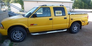 lot 1 image: 2002 GMC Sonoma  ONLY 37,449 Miles
