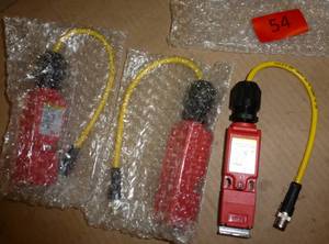 lot 54 image: 3 New ABB Safety MKey1