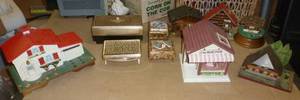 lot 56 image: 10 working music boxes