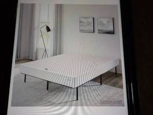 lot 54 image: Amazon Basics Smart Box Spring Full...