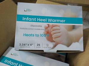 lot 75 image: 4 ct x 25 Infant Heel Warmers- mult...