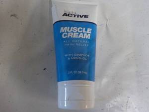 lot 144 image: 3 oz Kuribl Active Muscle Cream Pai...