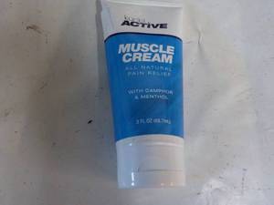 lot 146 image: 3 oz Kuribl Active Muscle Cream Pai...