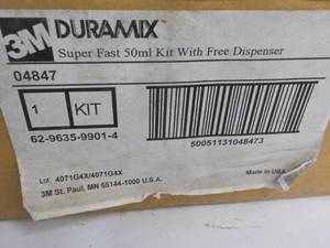 lot 174 image: Duramix Super Fast Adhesive with fr...