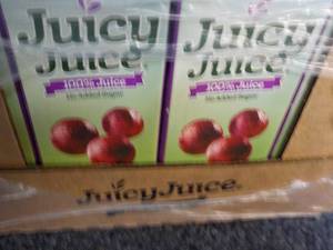 lot 226 image: 32 ct Grape Juicy Juice...