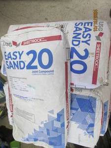 5 18 lb bags of easy sand 20 joint...