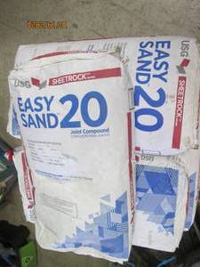 518 lb bags of easy sand joint com...