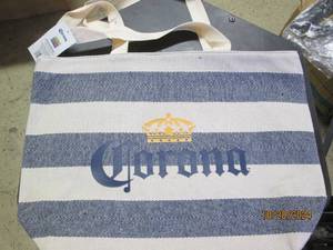 new corona 20 inch zippered beach b...