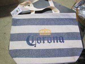 new corona 20 inch zippered beach b...