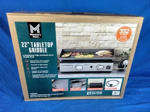 lot 138 image: New Members Mark 22 Tabletop Griddle