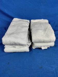 lot 149 image: New Members Mark Cotton Bar Mop Towels, 16 x 19, 24 ct.