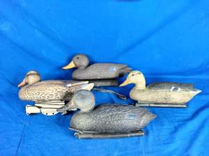 lot 169 image: 4 Duck Decoys Flambeau Stormfront and Others