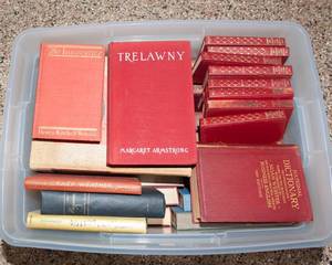 lot 188 image: Vintage Books #1