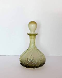 lot 66 image: Unique Green Decanter