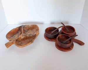 lot 72 image: Wooden Serving Dishes