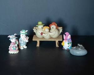 lot 79 image: Springtime Figurines
