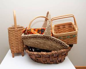 lot 133 image: Baskets