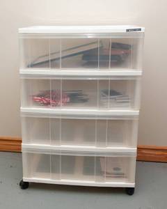 lot 131 image: Storage Container and Contents