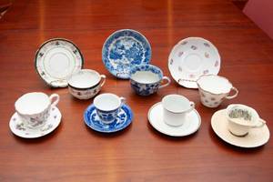 lot 65 image: Teacups and Saucers #3