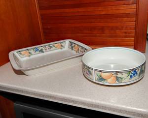 lot 169 image: Mikasa Intaglio Garden Harvest Kitchen Serving Dishes