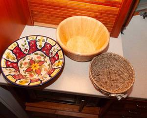 lot 166 image: Kitchen Serve Ware