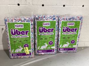 lot 424 image: LOT OF 3 ber Soft Paper Bedding
