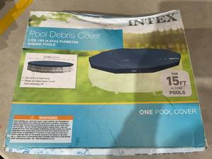 lot 387 image: Intex Pool Debris Cover, Fits 15