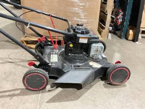 lot 352 image: Hyper Tough 20-inch 125cc Gas Push Mower with Briggs & Stratton Engine