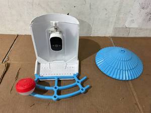 lot 612 image: Wiesenfield WIE-BF-02 Bird Feeder with HD Camera