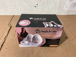 lot 18 image: Tommee Tippee Double Wearable Breast Pump