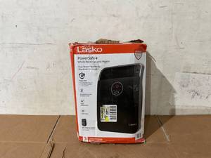 lot 628 image: Lasko 18 1500W Whole Room Ceramic Console Space Heater with Remote, CC18306
