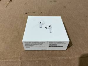 lot 39 image: Air Pods (3rd Generation)