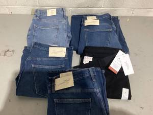 lot 697 image: LOT OF 5 Womens Jeans Size 8