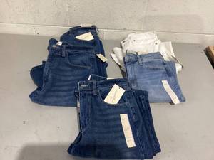 lot 700 image: LOT OF 5 Womens Jeans Size 8