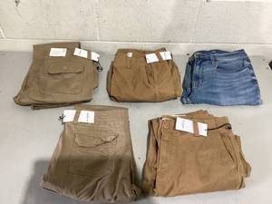 lot 738 image: LOT OF 5 Mens Pants Size 32x30