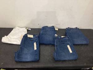 lot 657 image: LOT OF 5 Womens Jeans Size 12
