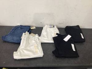 lot 659 image: LOT OF 5 Womens Jeans Size 14