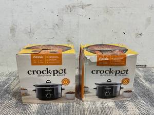 lot 709 image: LOT OF 2 Crock-Pot 4-Quart Classic Slow Cooker, Black