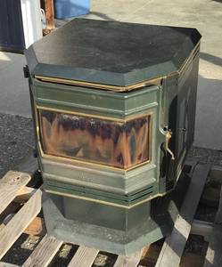Whitfield Wood Pellet Stove