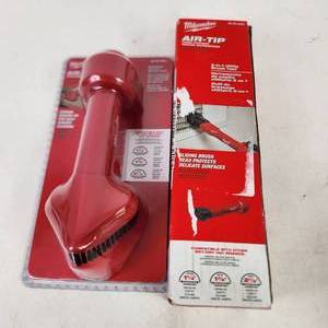 lot 136 image: Lot Of Two New Milwaukee Attachments Air-Tip 49-90-2028 And 49-90-2021