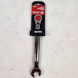 lot 160 image: New Milwaukee 13mm Ratcheting Combination Wrench 45-96-9313