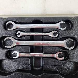 lot 217 image: Lot Of Four SK U.S.A Offset Flare Nut Wrenches 14 12 38 And 58 Great Condition