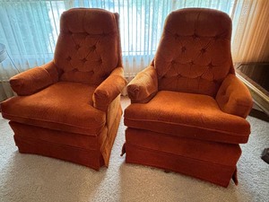 2 Swivel Chairs by Broyhill
