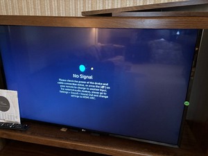 LG 44 TV