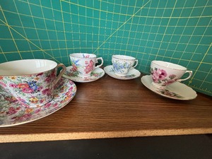 4 Teacups with Plates