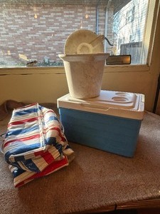 Bait Pail, Igloo and more