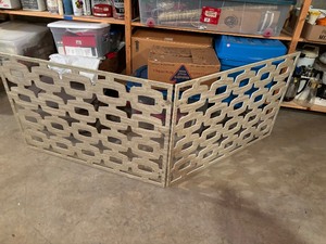 Gate